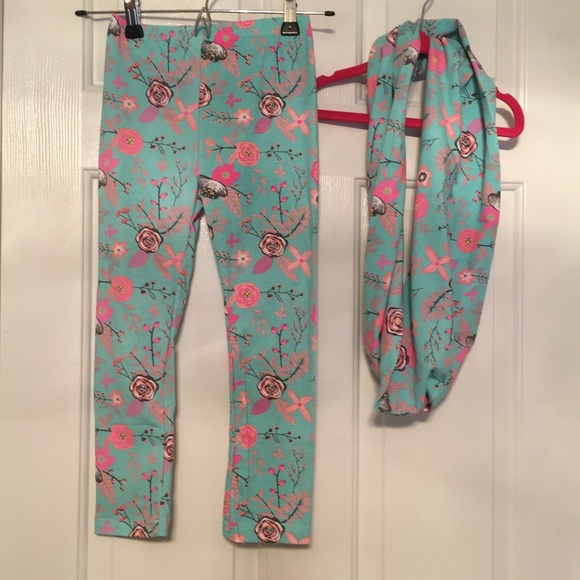 Sparkles Boutique Other - Girls Kids legging/infinity scarf size xxl 6x